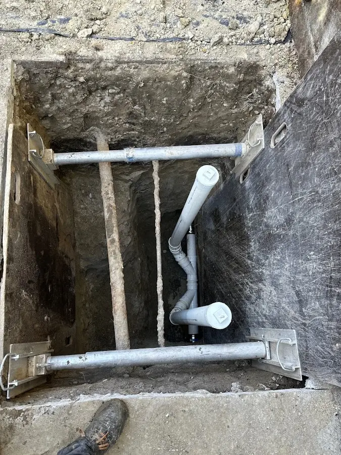 Experienced plumber completing Gas Line Repair work in Lake of the Woods